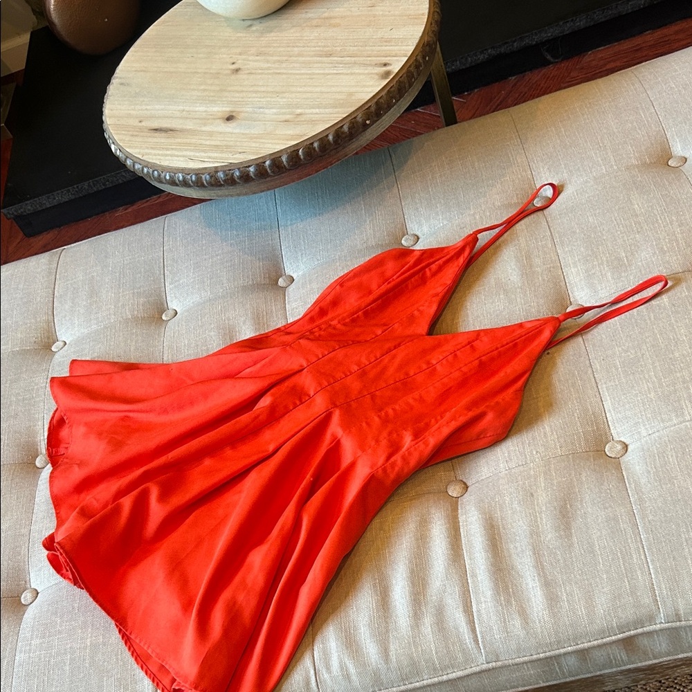 Rumor Boutique Orange Pleated Romper Size Small - Picture 2 of 14